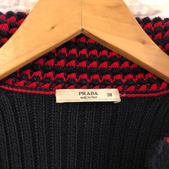 Sweater - Picture 4 of 4